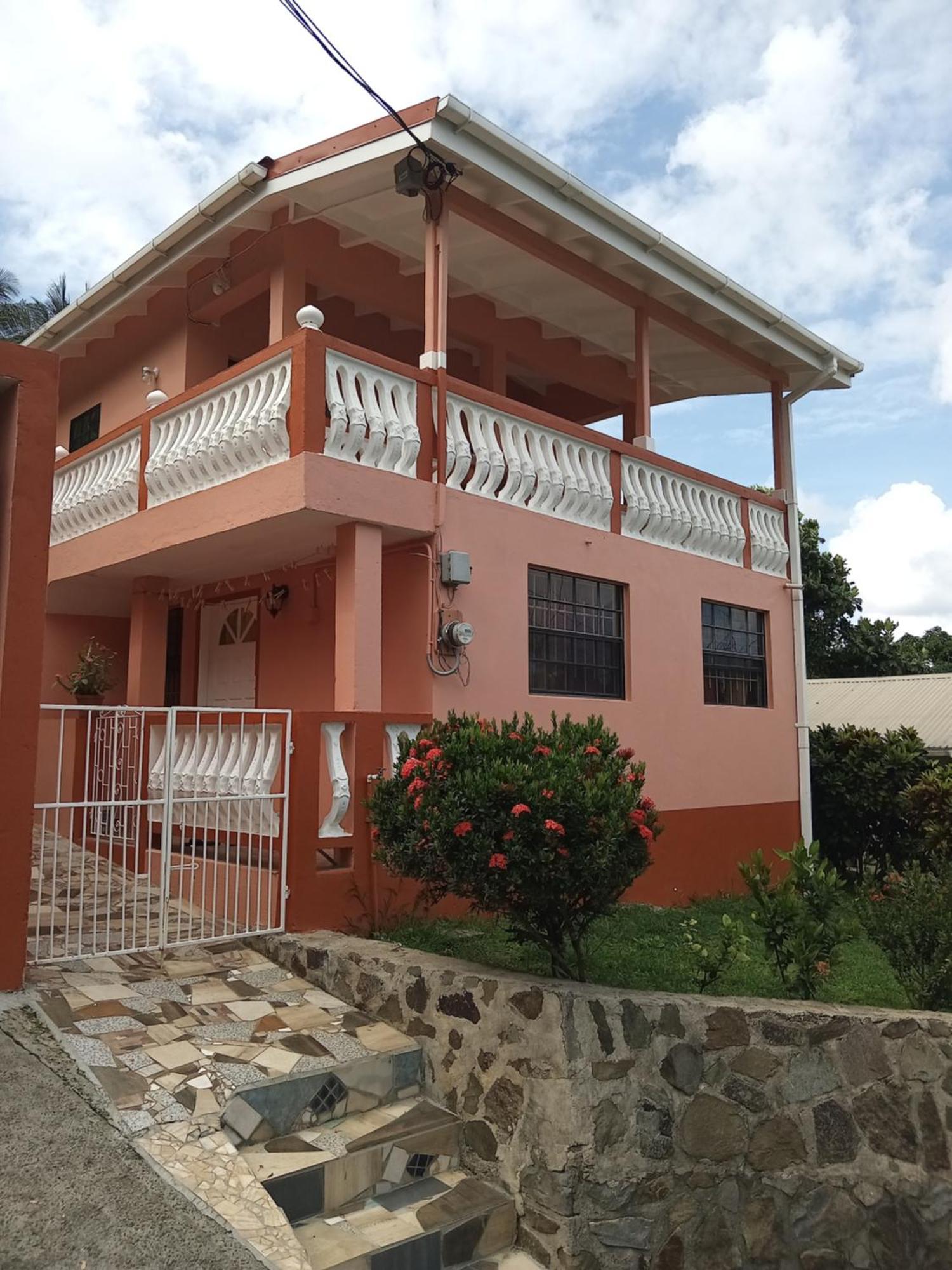 Angie'S Cove, Modern Get-Away Overlooking Κάστρις Εξωτερικό φωτογραφία