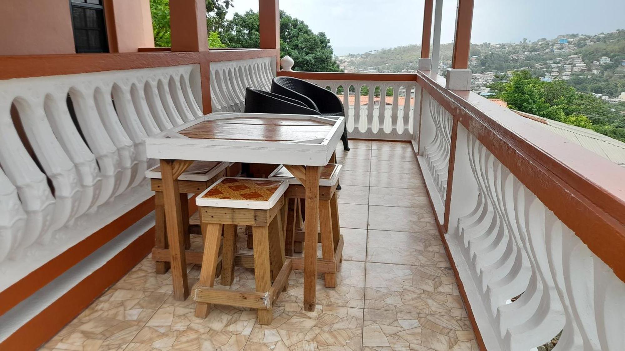 Angie'S Cove, Modern Get-Away Overlooking Κάστρις Εξωτερικό φωτογραφία